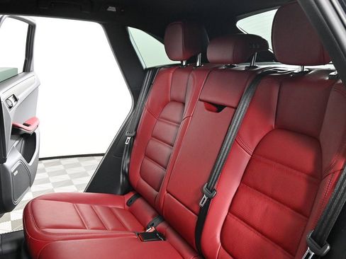 New 2026 Porsche Macan GTS image 23