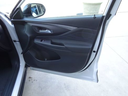 New 2026 Buick Envista Sport Touring w/ Convenience I Package FWD image 27