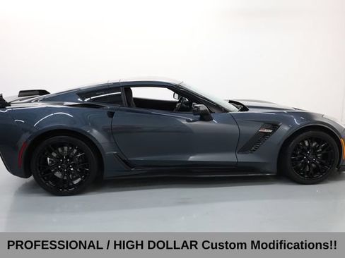 Used 2019 Chevrolet Corvette Z06 RWD image 5