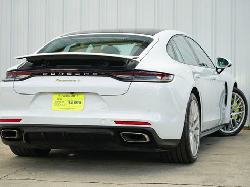 Used 2021 Porsche Panamera 4S image 5