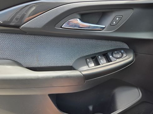 Used 2022 Chevrolet TrailBlazer LS FWD image 26