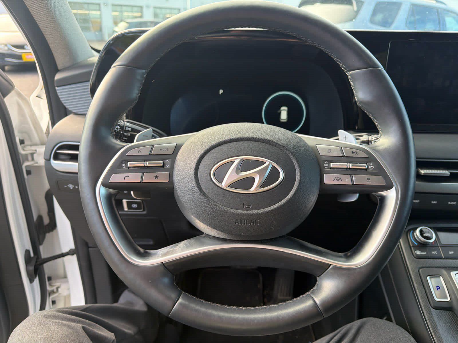 Used 2024 Hyundai Palisade Limited AWD/4WD image 20