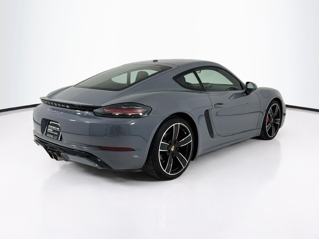 Certified 2024 Porsche 718 Cayman S RWD image 9