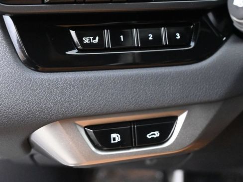 Used 2023 Lexus RX 350 Premium Plus w/ Accessory Package AWD/4WD image 5