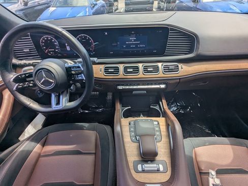 Used 2024 Mercedes-Benz GLE 53 AMG 4MATIC image 2