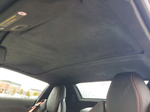 Used 2023 Chevrolet Corvette Stingray Premium Conv image 10