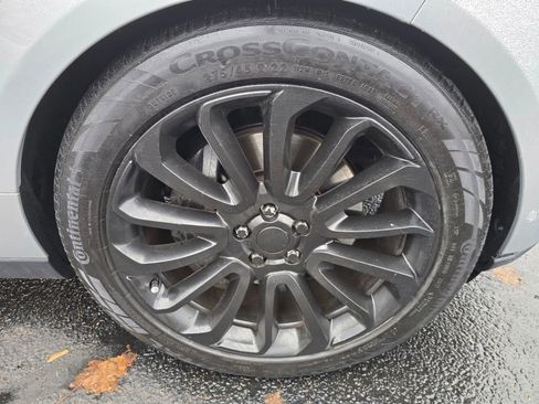 Used 2016 Land Rover Range Rover Supercharged image 9