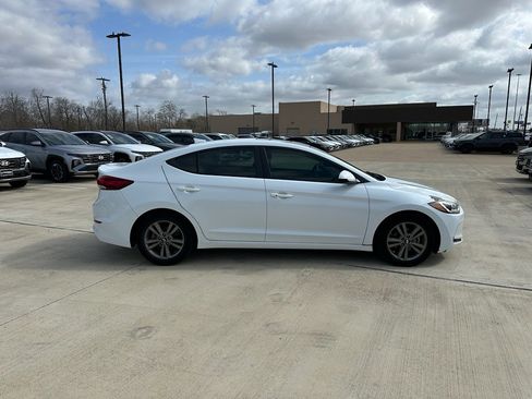 Used 2018 Hyundai Elantra Value Edition image 4