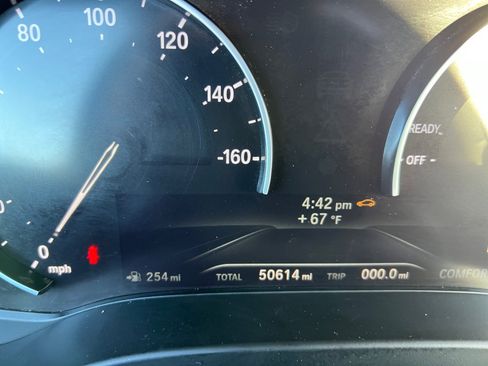 Used 2019 BMW X3 xDrive30i w/ Driving Assistance Package image 21