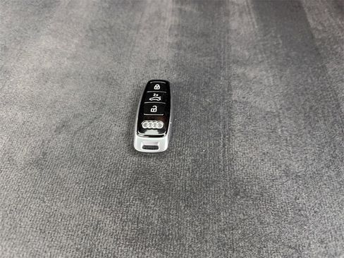 Used 2021 Audi Q7 2.0T Premium w/ Convenience Package image 80