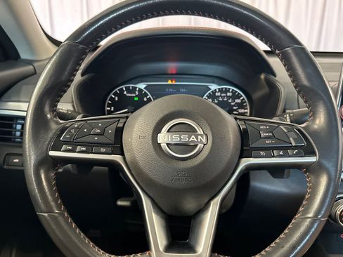 Used 2023 Nissan Altima 2.5 SR FWD image 24