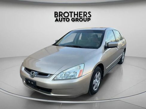 Used 2005 Honda Accord LX image 3