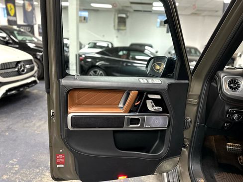 Used 2021 Mercedes-Benz G 63 AMG G63 AMG 4MATIC image 12