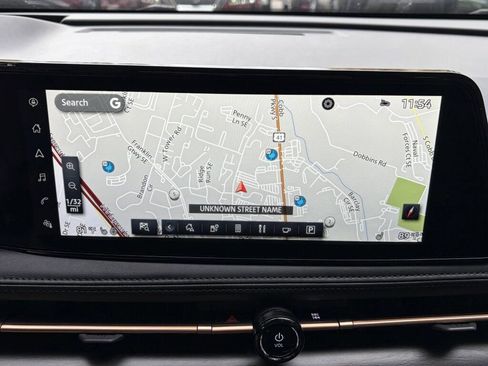 Certified 2024 Nissan Ariya FWD image 20