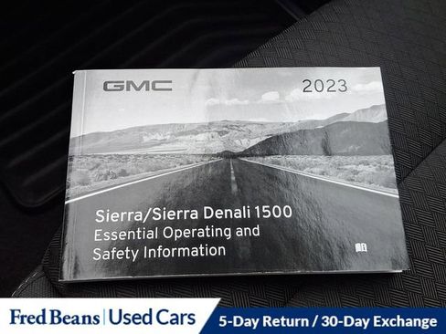 Used 2023 GMC Sierra 1500 Elevation image 27
