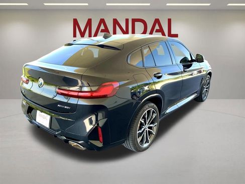 Used 2023 BMW X4 xDrive30i w/ M Sport Package AWD/4WD image 3