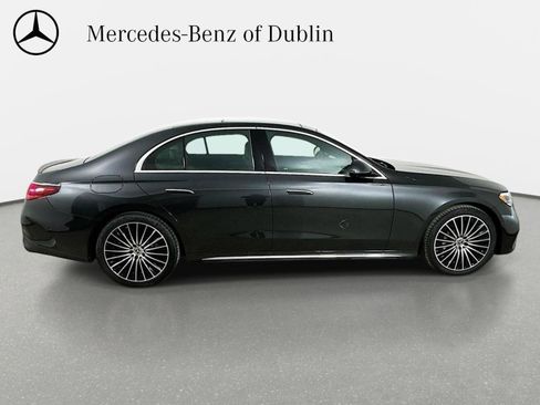 Used 2026 Mercedes-Benz E 350 4MATIC Sedan image 4