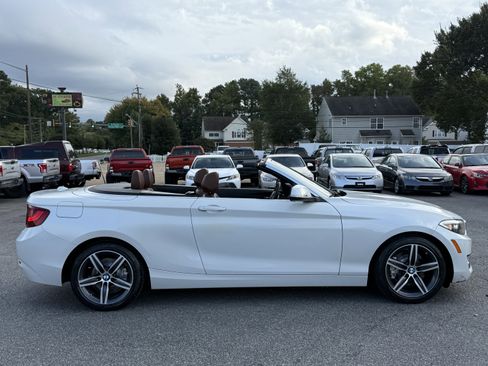 Used 2017 BMW 230i xDrive Convertible image 5