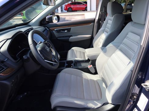Used 2019 Honda CR-V EX image 18