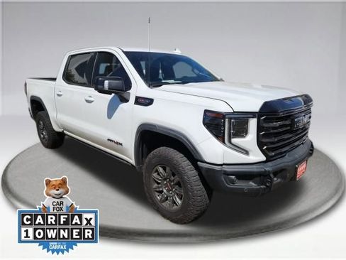 Used 2024 GMC Sierra 1500 AT4X image 2