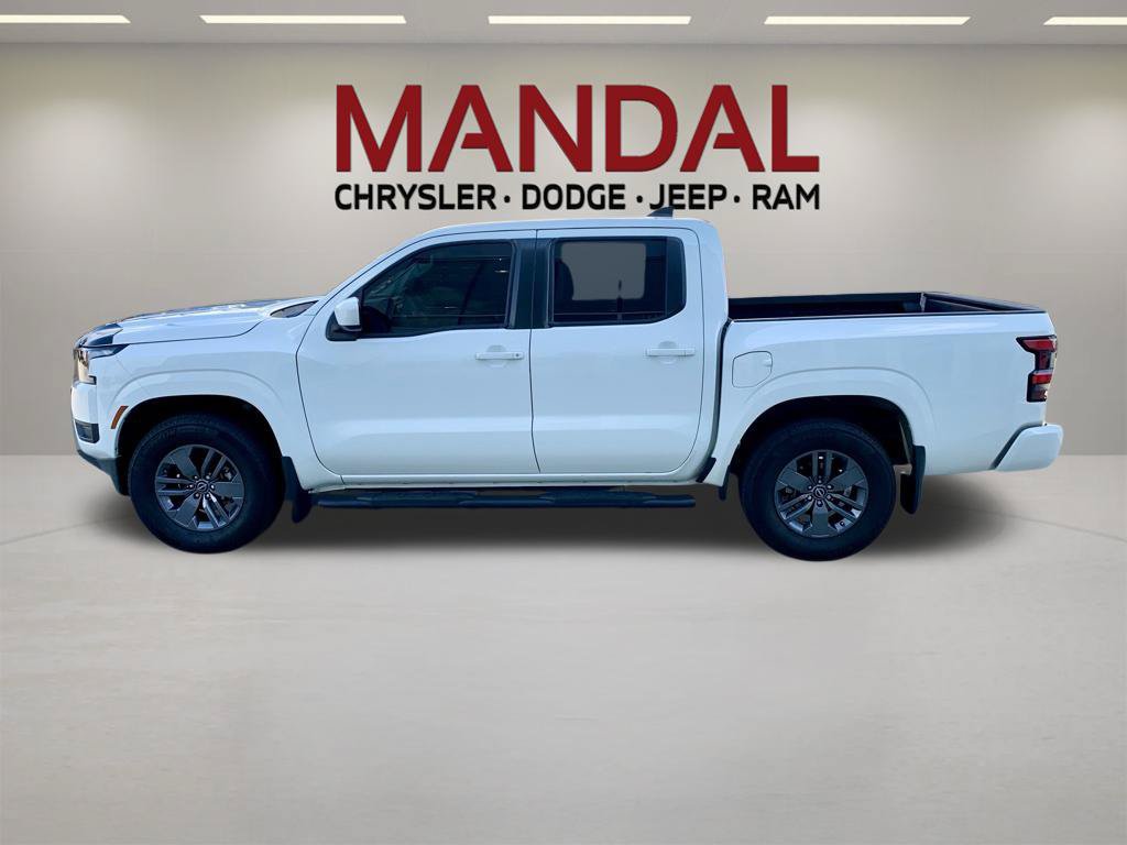 Used 2025 Nissan Frontier SV RWD image 9