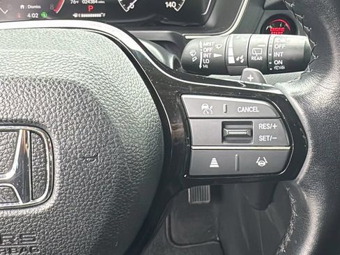 Used 2025 Honda Pilot EX-L image 19