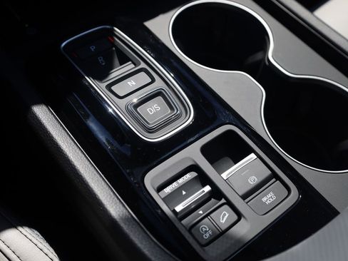 New 2025 Honda Pilot EX-L image 23