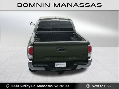 Used 2021 Toyota Tacoma TRD Off-Road image 25