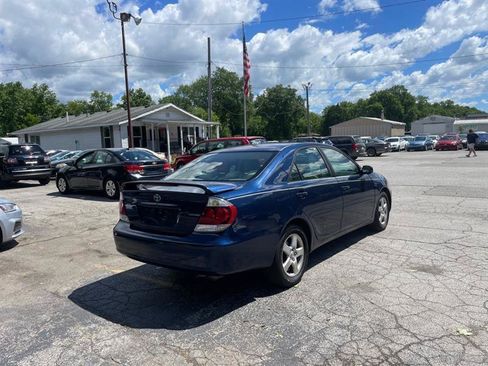 Used 2005 Toyota Camry LE FWD image 5