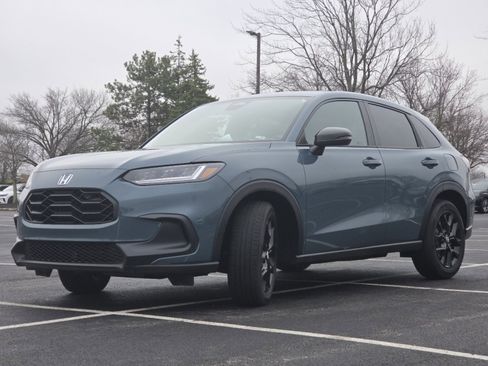 Used 2024 Honda HR-V Sport image 13