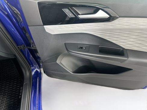 Used 2023 Volkswagen Taos S image 29