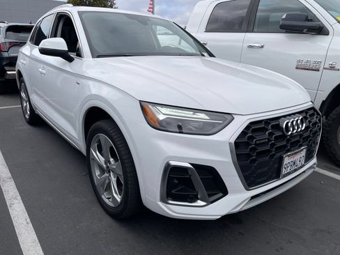 Used 2024 Audi Q5 2.0T Premium Plus w/ Premium Plus Package AWD/4WD image 1