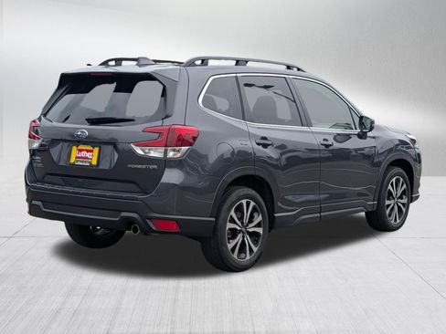 Used 2023 Subaru Forester Limited AWD/4WD image 7
