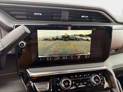 New 2026 GMC Sierra 3500 Denali Ultimate AWD/4WD image 24
