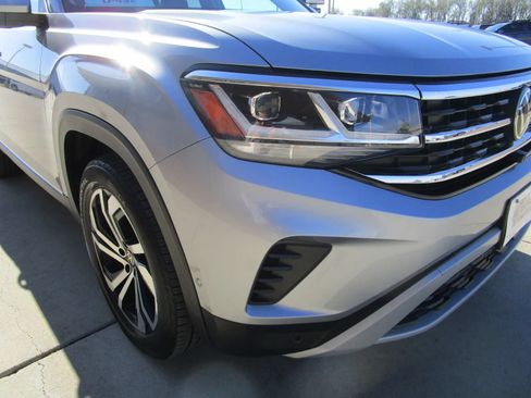 Used 2021 Volkswagen Atlas SEL Premium AWD/4WD image 31