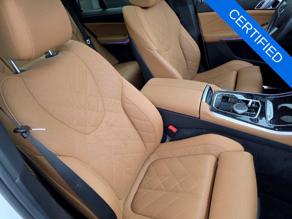 Certified 2025 BMW X5 sDrive40i w/ M Sport Package RWD image 28
