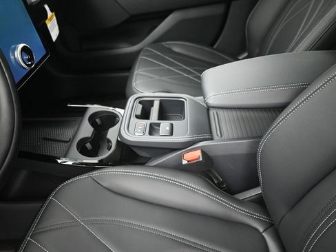 New 2025 Ford Mustang Mach-E Select image 20