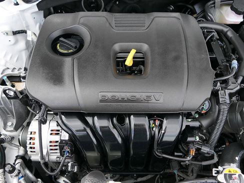 Used 2023 Kia Forte GT-Line FWD image 31
