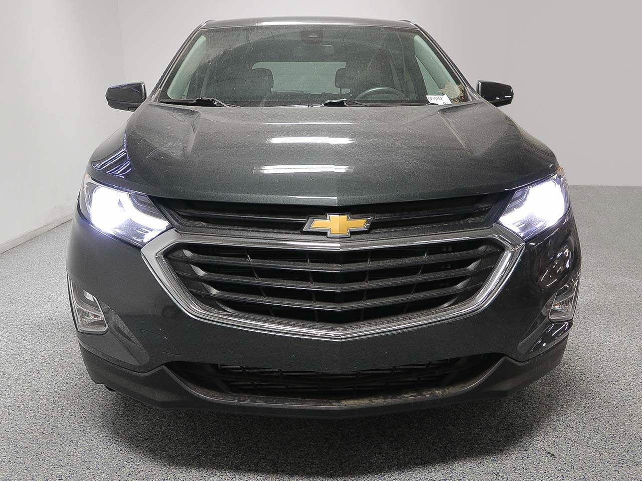 Used 2020 Chevrolet Equinox LT AWD/4WD image 2