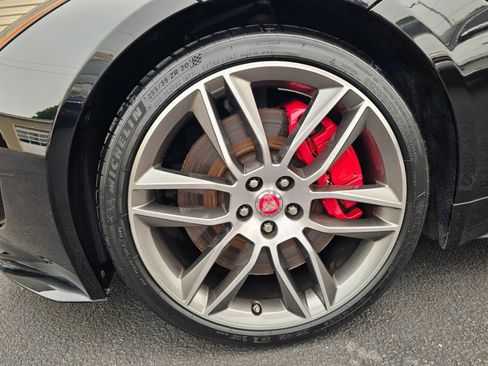 Used 2016 Jaguar F-TYPE R AWD/4WD image 39