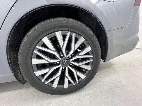 Used 2024 Nissan Altima 2.5 SV image 31