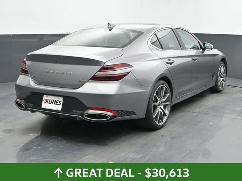Used 2025 Genesis G70 2.5T AWD/4WD image 11
