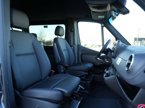New 2026 Mercedes-Benz Sprinter 2500 image 37