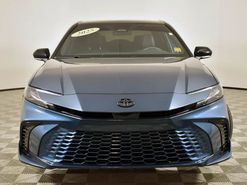Used 2025 Toyota Camry XSE image 5