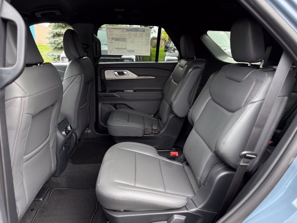 New 2027 Ford Explorer Active w/ Active Comfort Package AWD/4WD image 14