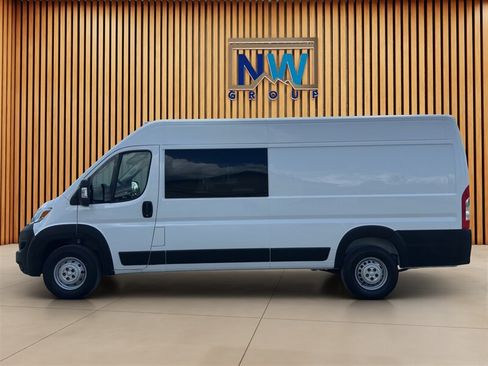 Used 2023 RAM ProMaster 3500 FWD image 23
