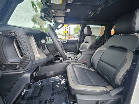 New 2026 Ford Bronco Outer Banks AWD/4WD image 4