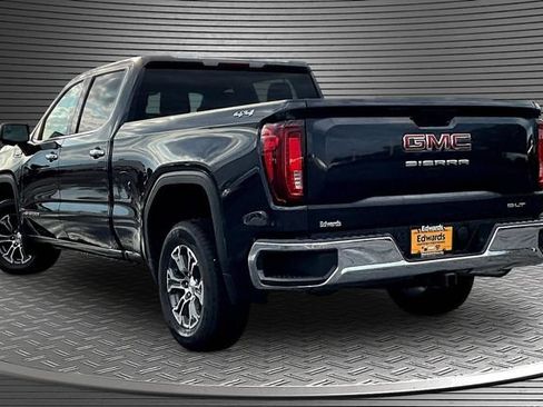 Used 2023 GMC Sierra 1500 SLT AWD/4WD image 4