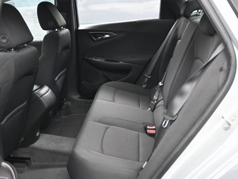 Used 2019 Chevrolet Malibu LS image 30