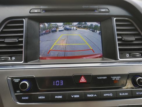 Used 2017 Hyundai Sonata Sport w/ Cargo Package image 9